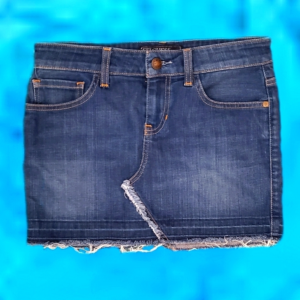 ✨️5✨️Guess Denim Skirt, Size 24